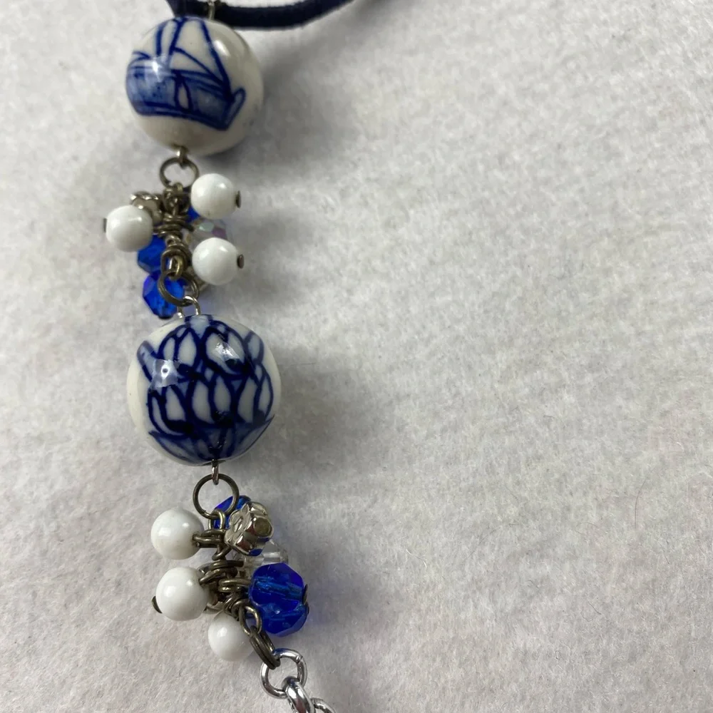 Elegant Blue & White Porcelain Chinoiserie Beaded Tassel Necklace Suede Cord 18”